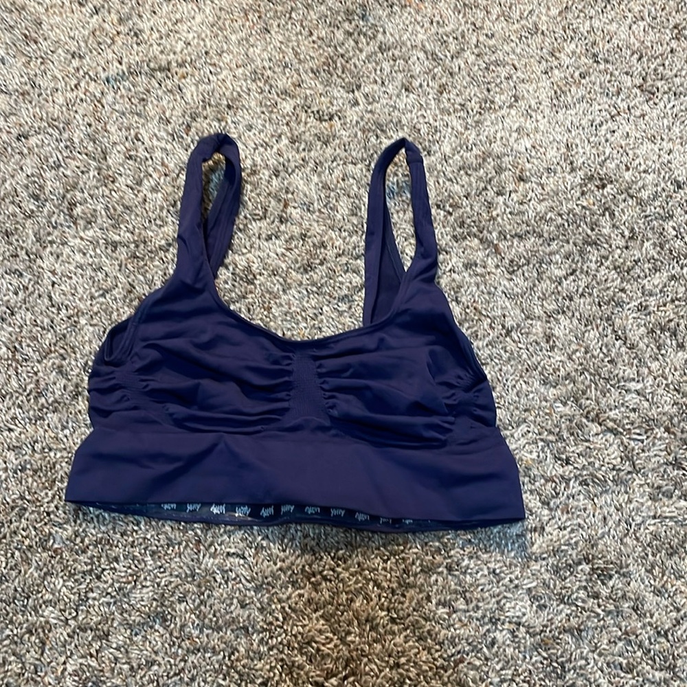 Fabletics/Yitty sports bra